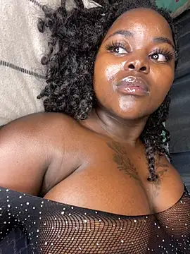 Honeycoco0211 online show from March 8, 5:49 am