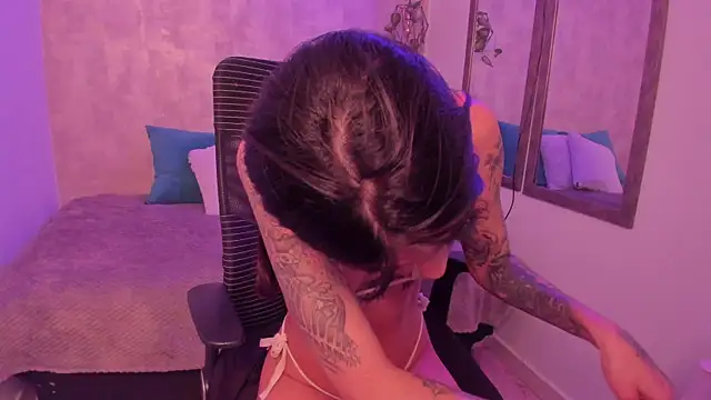 ChloeAddamss online show from February 4, 8:46 am