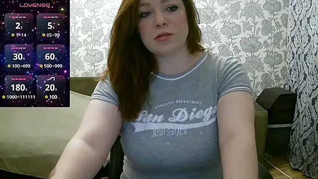 Snapshot of Sabrina_Poison chatting on February 19, 3:39 am Sabrina Poison online show from February 19, 3:39 am