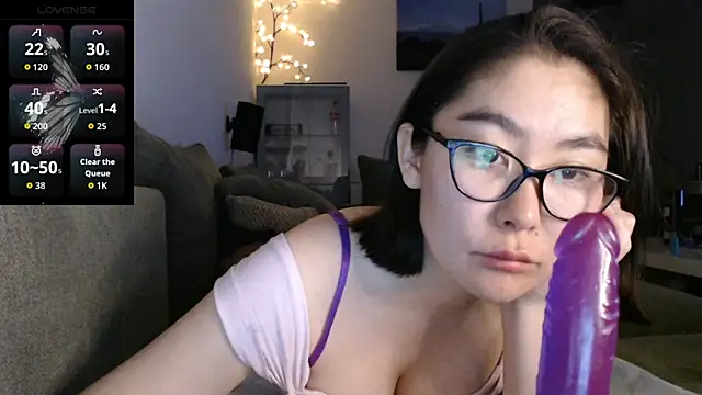 Kunimitsuu  online show from October 18, 10:54 pm