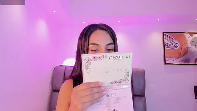 Snapshot of martina_mancini chatting on February 10, 12:08 pm martina mancini online show from February 10, 12:08 pm