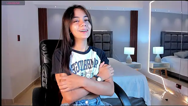 Snapshot of martina_mancini chatting on February 21, 1:00 pm martina mancini online show from February 21, 1:00 pm