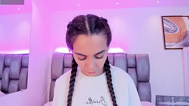 Snapshot of martina_mancini chatting on September 13, 12:49 pm martina mancini online show from September 13, 12:49 pm