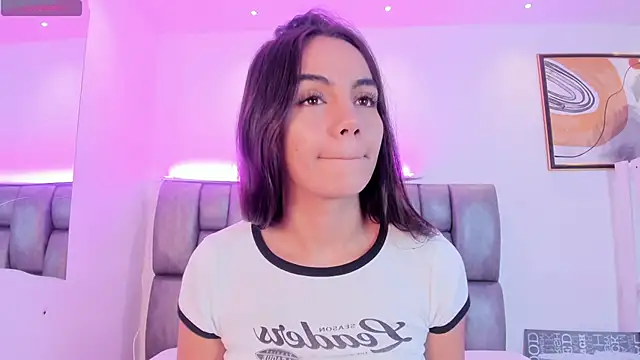 Snapshot of martina_mancini chatting on September 18, 12:51 pm martina mancini online show from September 18, 12:51 pm