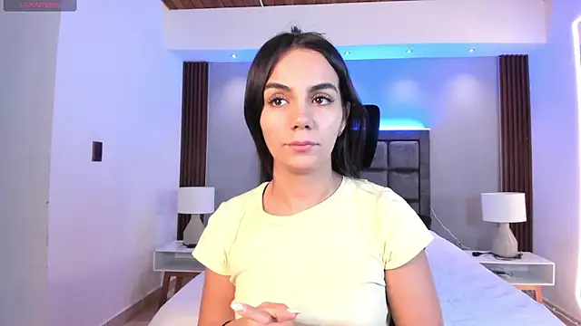 Snapshot of martina_mancini chatting on September 28, 12:54 pm martina mancini online show from September 28, 12:54 pm