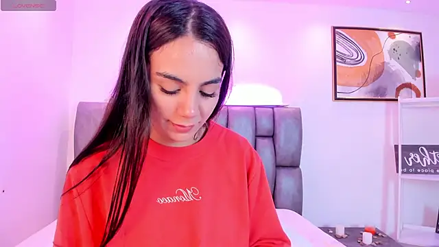 Snapshot of martina_mancini chatting on November 24, 12:49 pm martina mancini online show from November 24, 12:49 pm