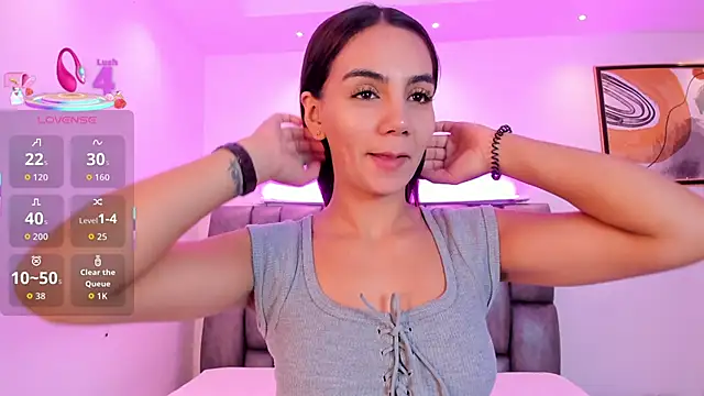 Snapshot of martina_mancini chatting on November 28, 12:41 pm martina mancini online show from November 28, 12:41 pm