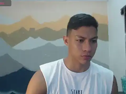 Snapshot of aalan_foxter chatting on February 8, 1:54 am aalan foxter online show from February 8, 1:54 am