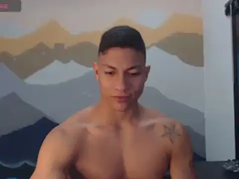 Snapshot of aalan_foxter chatting on February 10, 2:08 am aalan foxter online show from February 10, 2:08 am