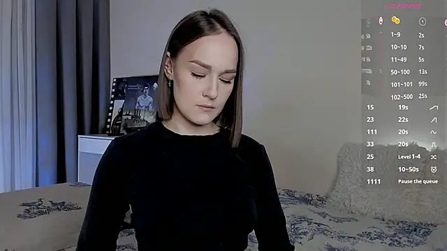 Snapshot of _RocketWay_ chatting on March 18, 7:42 pm RocketWay online show from March 18, 7:42 pm