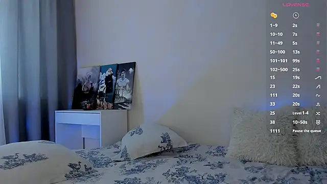 Snapshot of _RocketWay_ chatting on September 10, 1:11 pm RocketWay online show from September 10, 1:11 pm