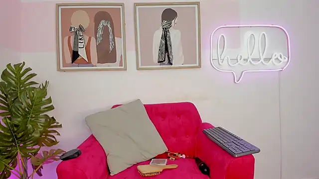 Snapshot of Miakhalifa_7 chatting on September 29, 3:44 am Miakhalifa 7 online show from September 29, 3:44 am