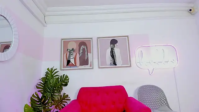 Snapshot of Miakhalifa_7 chatting on October 11, 3:39 am Miakhalifa 7 online show from October 11, 3:39 am