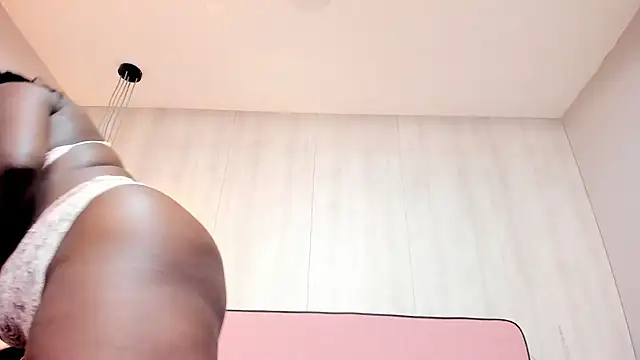 ShairaCoxx online show from January 24, 3:45 pm