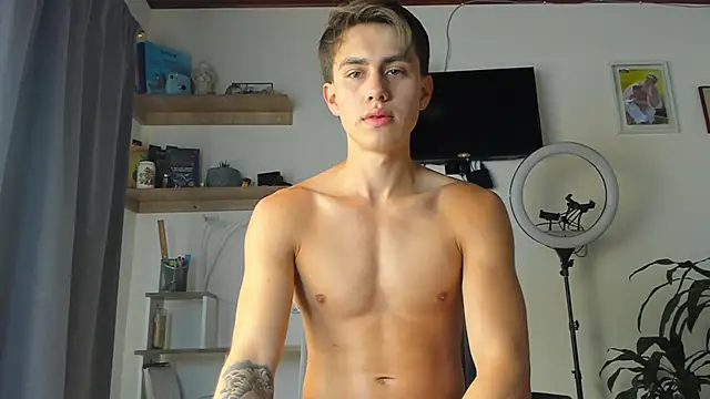 manucute 23  online show from December 5, 2:58 pm