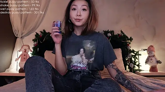 Snapshot of im_casey chatting on December 13, 7:53 pm im casey online show from December 13, 7:53 pm