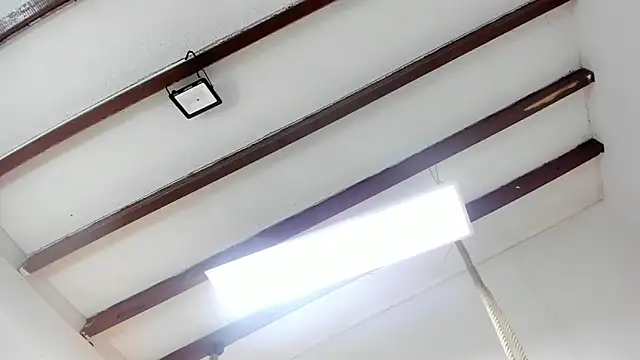 Snapshot of Oriana_Guzman chatting on February 10, 12:29 pm Oriana Guzman online show from February 10, 12:29 pm