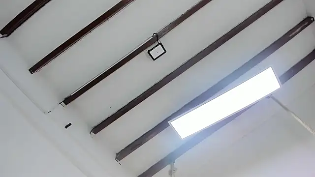 Snapshot of Oriana_Guzman chatting on February 20, 7:08 pm Oriana Guzman online show from February 20, 7:08 pm