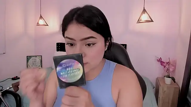 Snapshot of Oriana_Guzman chatting on September 22, 11:29 pm Oriana Guzman online show from September 22, 11:29 pm