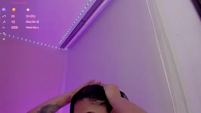 Oriana Guzman online show from March 20, 3:00 am