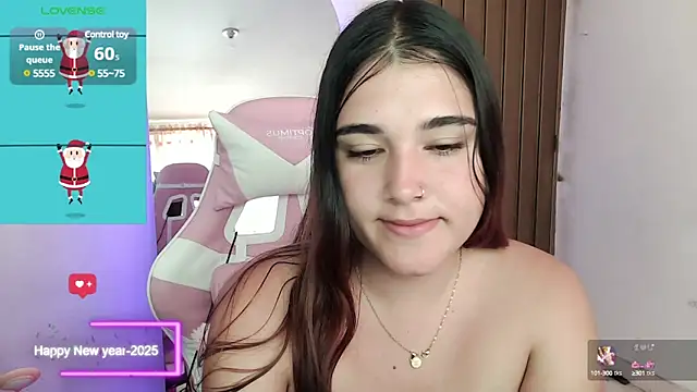 Magic-Smilee online show from December 31, 2:58 pm