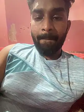 Snapshot of Handsomehunk_4U chatting on December 16, 7:54 pm Handsomehunk 4U online show from December 16, 7:54 pm