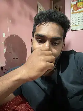 Snapshot of Handsomehunk_4U chatting on December 23, 5:22 pm Handsomehunk 4U online show from December 23, 5:22 pm