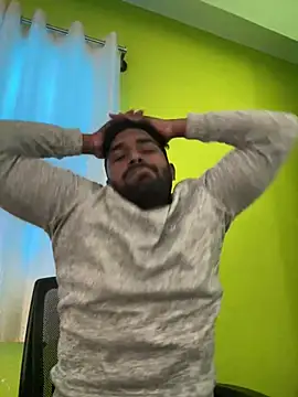 Snapshot of Handsomehunk_4U chatting on January 28, 8:14 am Handsomehunk 4U online show from January 28, 8:14 am