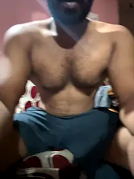 Snapshot of Handsomehunk_4U chatting on November 30, 4:55 pm Handsomehunk 4U online show from November 30, 4:55 pm