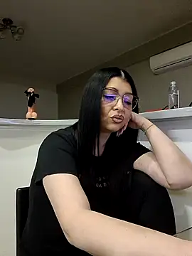 Milf Abigail online show from February 7, 5:10 am