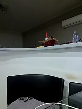 Milf Abigail online show from February 14, 11:09 pm