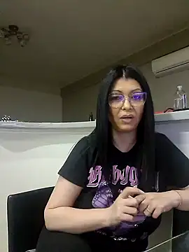 Milf Abigail online show from February 21, 2:28 am