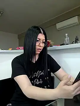 Milf Abigail online show from March 3, 5:20 am