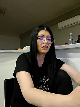 Milf Abigail online show from March 16, 4:20 am