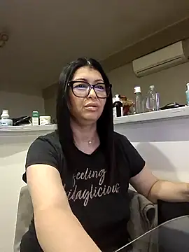 Milf Abigail online show from October 9, 1:03 am