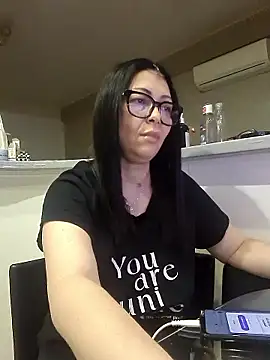 Milf Abigail online show from January 8, 1:52 am