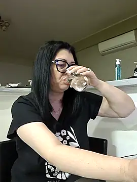 Milf Abigail online show from March 9, 2:37 am