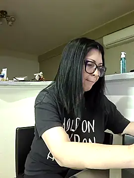 Milf Abigail online show from March 12, 2:18 am