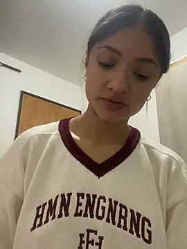 Snapshot of Alicia_ALICIA chatting on January 23, 1:19 am Alicia ALICIA online show from January 23, 1:19 am