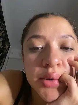 Snapshot of Alicia_ALICIA chatting on March 16, 3:36 am Alicia ALICIA online show from March 16, 3:36 am