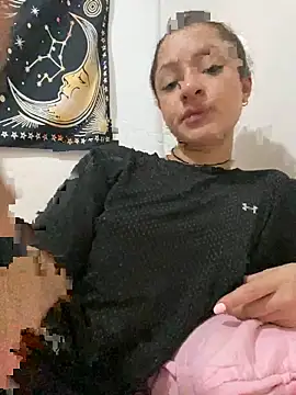 Snapshot of Alicia_ALICIA chatting on October 9, 8:29 pm Alicia ALICIA online show from October 9, 8:29 pm