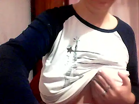 AnaXBerry online show from February 23, 5:29 pm