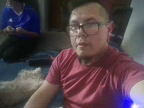 AlanDickson online show from March 4, 9:32 pm