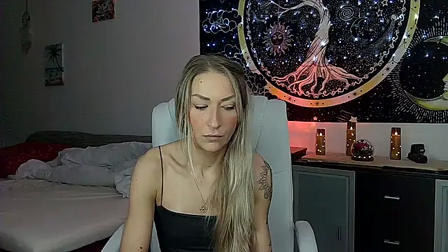 SexxyLiviaa online show from October 25, 2:52 am