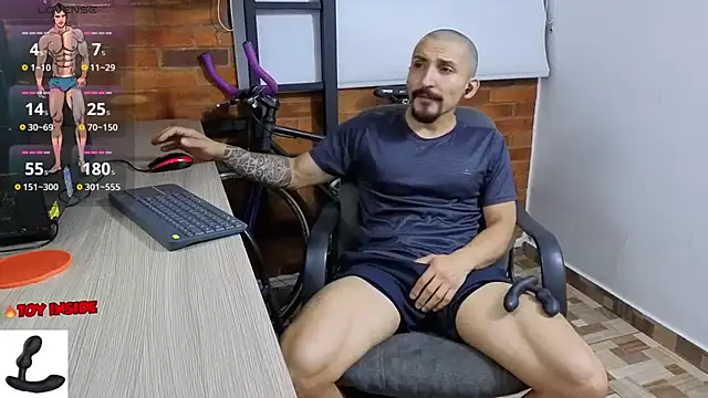 Marck Muscle online show from October 28, 1:31 am