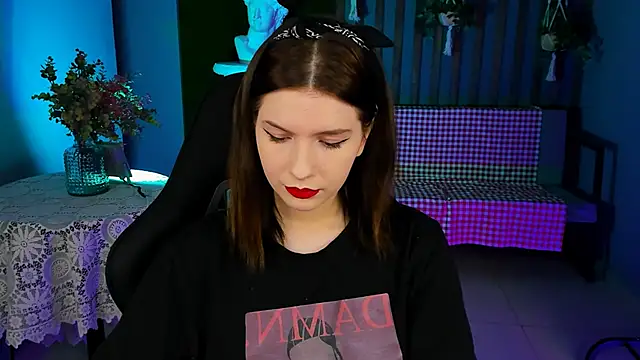 Snapshot of AliceRisinka chatting on February 1, 5:07 am AliceRisinka online show from February 1, 5:07 am