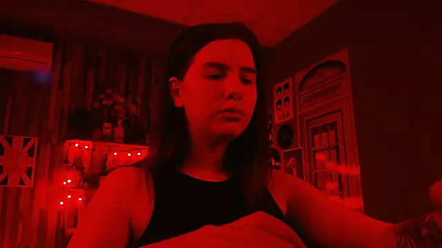 Snapshot of AliceRisinka chatting on February 23, 11:33 am AliceRisinka online show from February 23, 11:33 am