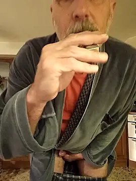 Snapshot of jakjak106 chatting on January 27, 9:55 pm jakjak106 online show from January 27, 9:55 pm