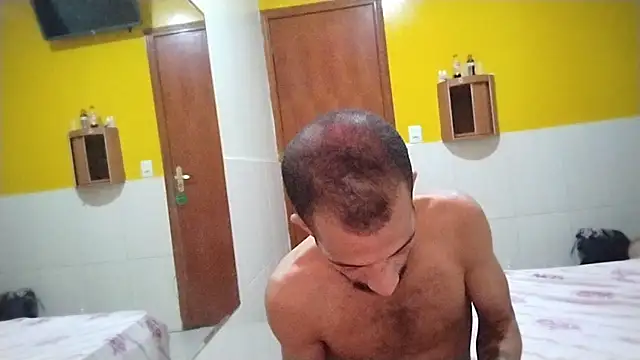 Snapshot of UncutToyBoy23cm chatting on March 21, 8:40 pm UncutToyBoy23cm online show from March 21, 8:40 pm