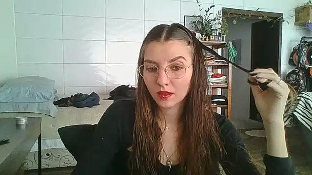 SweetyBabyDemon online show from September 9, 4:50 pm